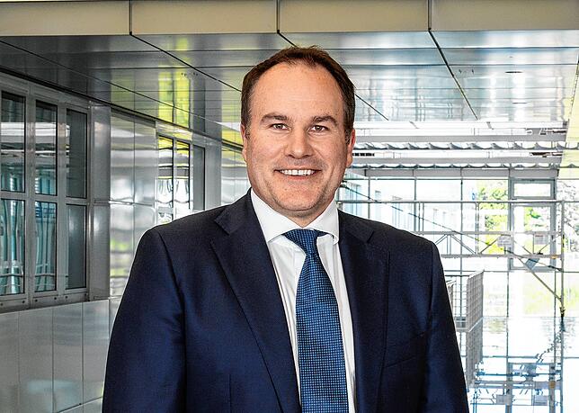 Eto-Finanzvorstand Hubertus Stroetmann muss dafür sorgen, dass immer genügend Geld in der Kasse ist.