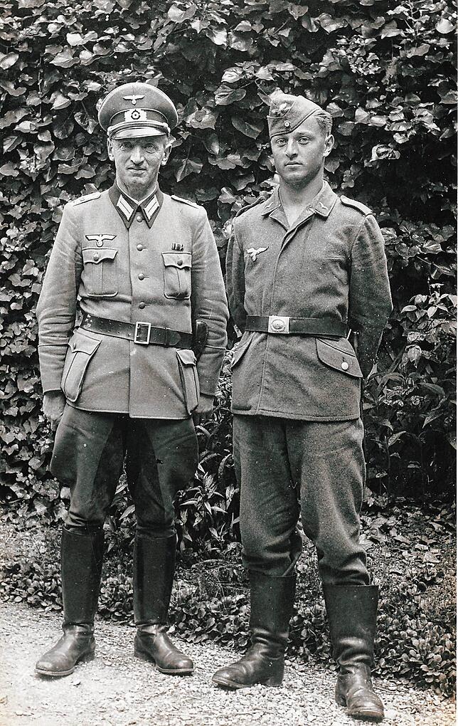 Oberleutnant August Kaiser traf 1941 seinen Sohn Werner in Frankreich. Werner war um Reichsarbeitsdienst eingezogen worden und kam ...
