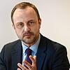 Peter R. Neumann ist Politikwissenschaftler und gilt als Experte für Terrorismus. Er ist Gründer des International Centre for the Study ...