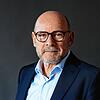 &bdquo;In der Schweiz muss ich mich fremdschämen&ldquo; &ndash; Verkehrsminister Winfried Hermann ist nicht begeistert von Bund und Bahn ...