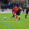 Dem SV Aasen (Marco Schmid, vorne) gelang kein Tor, obwohl er beim 2:0-Erfolg der SG Marbach/Rietheim (Manuel Tränkle und Dominik ...