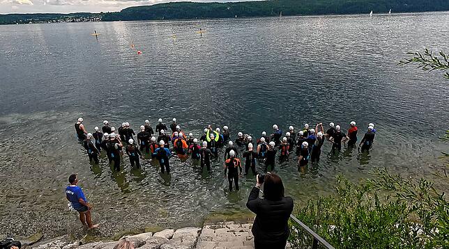 Bild 11: Galerie Swim & Run Überlingen Konstanzer Paul Nykiel siegt beim Swim & Run in Überlingen