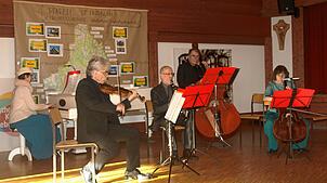 Beste Unterhaltung bietet das Salonmusik-Ensemble „fracklos“ den Gästen des Kaffeetreffs der Pfarrgemeinde St. Wendelinus Hotzenwald im ...