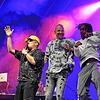 Fette Party: Don Cali, Mateo und Johnny (von links) von der Berliner Band Culcha Candela haben Spaß bei ihrem Konzert beim ...