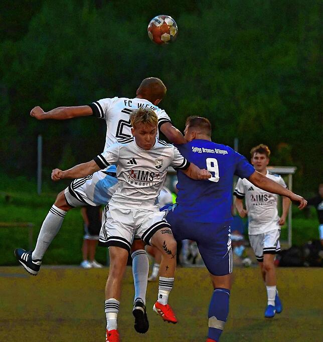 Bild 14: FC Wehr siegt 5:1 im historischen Pokalduell bei der SpVgg Brennet-Öflingen – und wir haben Fotos!