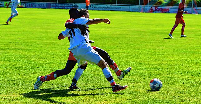 Bild 26: SC Lauchringen steigt nach 0:3 gegen Spvgg. Wutöschingen in die Kreisliga B ab &ndash; wir haben Bilder!