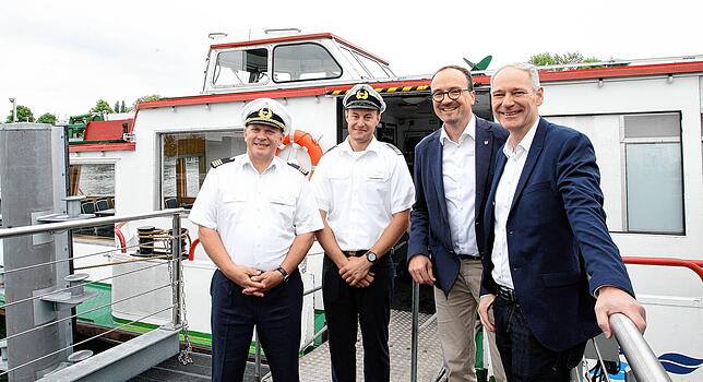 (Archivbild) Im Mai 2018 war die Freude groß, als der Wasserbus erstmals in den Seerhein stach. Das MS Reichenau mit den ...