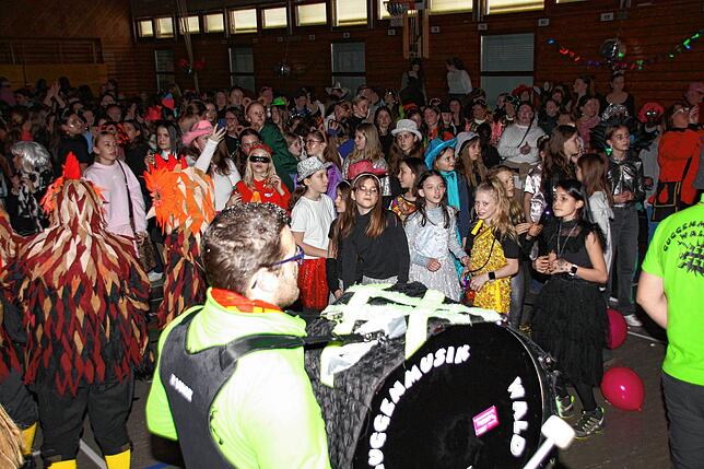 Bild 8: Fasnacht in Wald: Die schönsten Bilder vom Schmotzigen Dunnschdig