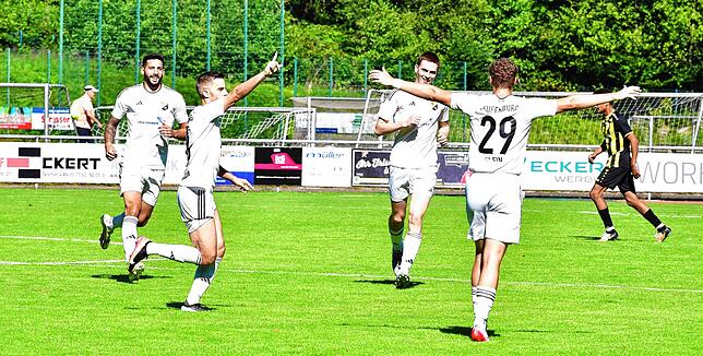 Bild 39: SV 08 Laufenburg besiegt den VfR Hausen mit 4:0 – und wir haben Fotos!