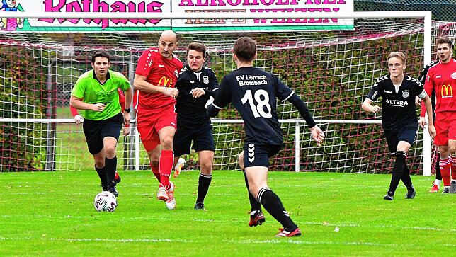 Bild 17: FV Lörrach-Brombach U23 siegt mit 3:1 beim FC Wallbach &ndash; und hier gibt&lsquo;s Bilder!
