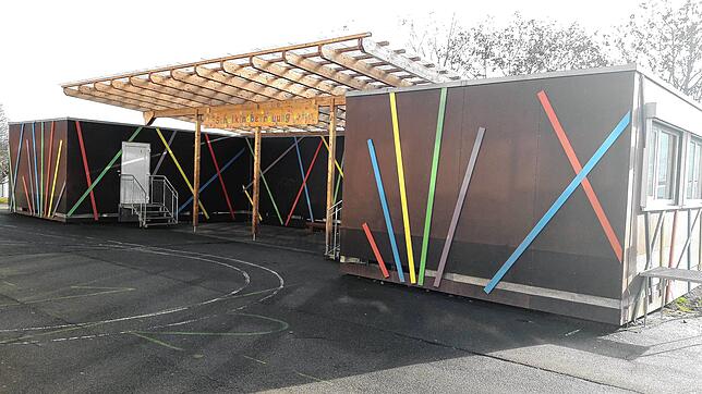 Die Räume für die Ganztagsbetreuung in Blumberg stehen bisher auf dem Schulhof der Eichberg-Grundschule. Wenn ab Mitte 2021 der Bau des ...
