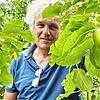 Ulrich Mayr erforscht am Kompetenzzentrum Obstbau bei Ravensburg neue Apfelsorten.