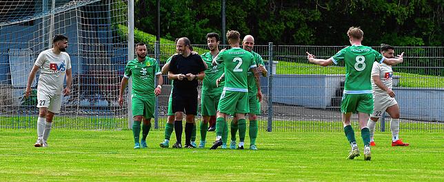 Bild 20: SV Herten siegt 4:1 beim FC Erzingen – und wir haben Bilder!