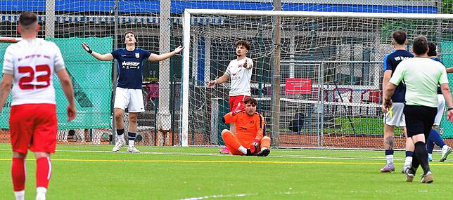 Bild 40: SV Jestetten siegt spät mit 2:1 beim VfB Waldshut – und wir haben Fotos!