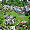 Blick aus der Vogelperspektive auf den Bad Säckinger Gesundheitscampus mit Kindergarten im Mai 2020. Hier sollen auch Appartements für ...