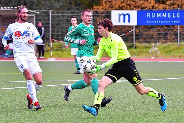 Bild 8: FC Erzingen gewinnt das Spitzenspiel mit 5:3 beim FC Zell &ndash; und wir haben Bilder!