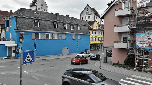 Die Innenstadtkreuzung Stadtgraben/Bussenstraße, wo gegenüber der Stadthalle ein Kreisverkehr gebaut werden soll.