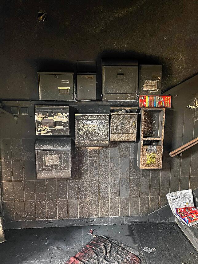 Die Feuerwehr Konstanz hat am Morgen des 28. März 2020 einen größeren Gebäudebrand in der Cherisystraße im Stadtteil Petershausen ...