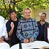 Zum siebten Mal haben die Toten Hosen ein Konzert in Konstanz gespielt. Zu diesem Anlass durften die Rocker sich im Goldenen Buch der ...