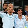 8. Juli 2006, Suttgart: Co-Trainer Joachim Löw und Bundestrainer Jürgen Klinsmann jubeln nach dem Sieg in Spiel um Platz Drei bei der ...