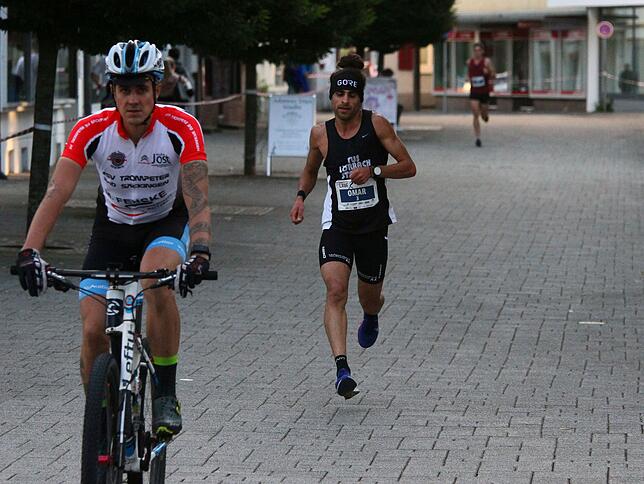 Bild 6: Omar Tareq gewinnt den 15. Trompeterlauf in Bad Säckingen &ndash; und wir haben die Bilder!