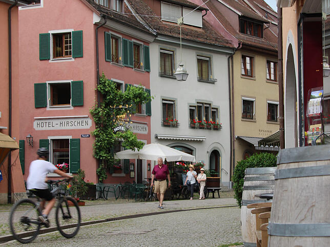 Die malerische Innenstadt lädt zum Verweilen ein.