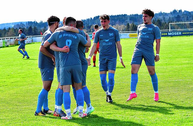 Bild 22: SV Jestetten gewinnt 3:1 beim FC Schlüchttal &ndash; und wir haben Bilder!