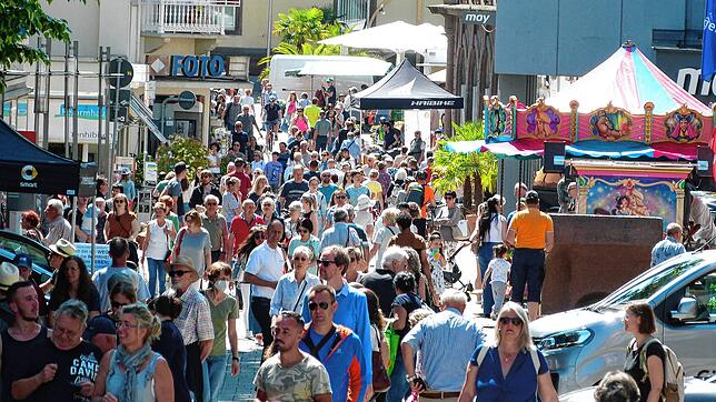 Das Frühlingsfest lockt seit vielen Jahren zahlreiche Besucher in die Bad Säckinger Innenstadt. Unser Bild entstand im Jahr 2023.