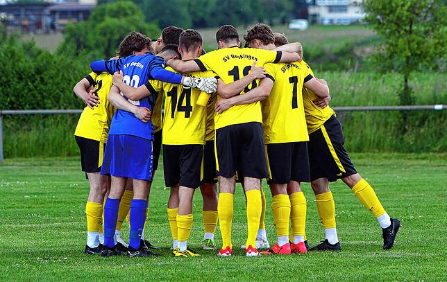 Bild 19: Der SV Denkingen ist Meister und steigt in die Landesliga auf. Wir waren mit der Kamera dabei!