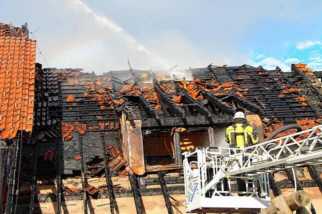 Bild 32: Bilder der Zerstörung: Was nach dem Brand im Kindergarten übrig ist