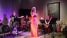 Kunst und Musik im Einklang: Miss Otis und Friends im MAC. Bild: Andreas Hühner