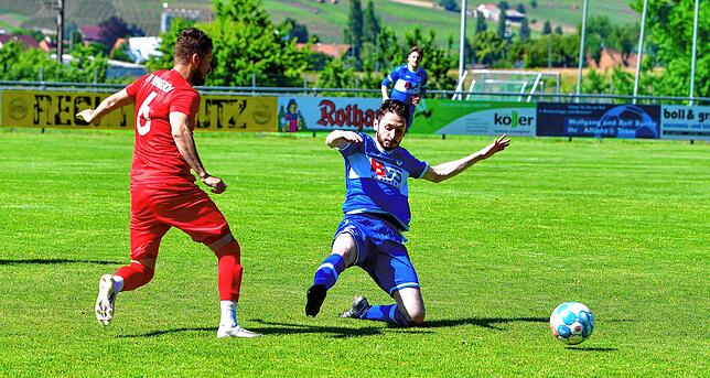 Bild 33: FC Erzingen fegt den FC Tiengen 08 mit 8:1 vom Platz &ndash; und wir haben Bilder!