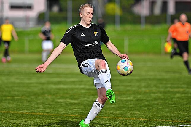 Bild 20: SV 08 Laufenburg unterliegt mit 2:3 beim SC Wyhl &ndash; und wir haben Bilder!