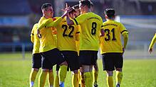 Im Viertelfinale besiegte der FC Öhningen-Gaienhofen (Bild) die SG Reichenau/Waldsiedlung nach Elfmeterschießen. Jetzt wartet im ...