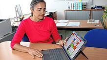 Schulbücher sind digital geworden und bieten den Schülern ein breiteres Lernspektrum, als es ihre Vorgänger aus Papier einst konnten. ...