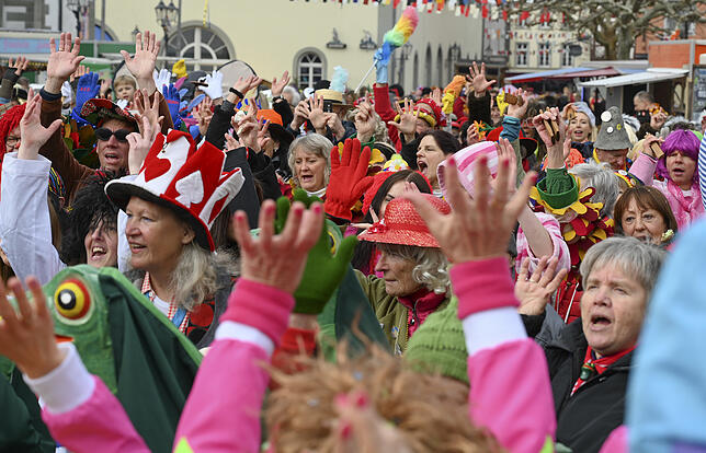 Bild 3: Bilder von der Machtübernahme in Radolfzell auf dem Marktplatz