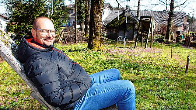 Der eigene naturnahe Garten bringt nicht nur Arbeit, er ist für Ralf Engel auch ein Ort der Ruhe und des Entspannens und des Entdeckens ...