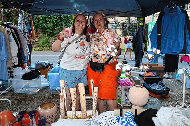 Bild 28: Die Massen strömen zum großen Flohmarkt. Hier gibt‘s die Fotos aus Konstanz