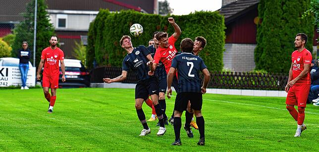 Bild 23: FC Tiengen 08 siegt mit 5:2 beim FC Hochrhein &ndash; und wir haben Bilder!