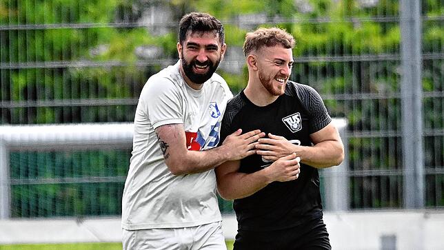 Bild 1: TuS Stetten setzt sich mit 5:1 gegen FC Erzingen durch – und wir haben Bilder!