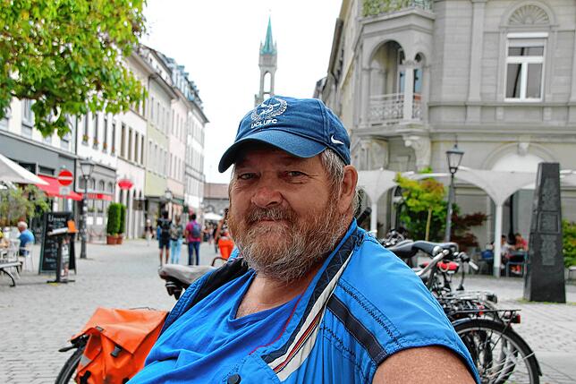 Bild 4: &bdquo;Die halten Passanten zitternd einen Becher vors Gesicht. Das geht gar nicht.&ldquo; Es rumort unter den Bettlern in der Konstanzer Innenstadt