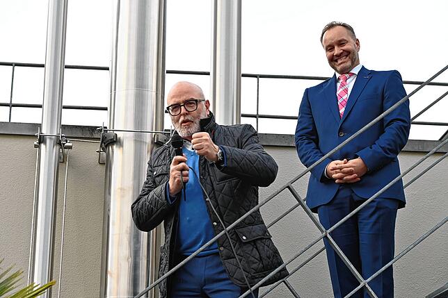 Bild 11: Bilder vom Wahlsieg von Christoph Stolz bei der Bürgermeisterwahl in Bodman-Ludwigshafen (2)