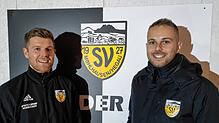 Die Siegesserie des SV Mühlhausen (die beiden Spielertrainer des SV Mühlhausen, Marc Labusch, links, und Manuel Gutacker) ist gegen den ...