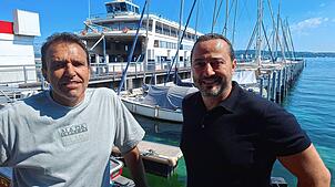 Stefan „Bifi“ Müller (links) berät mit seiner jahrzehntelangen Erfahrung als Konstanzer Gastronom Flavio Decataldo bei der Organisation ...