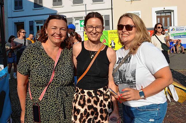 Bild 34: Gute Stimmung beim dritten Konzertabend des Markdorf Open-Air 2025