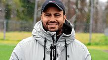 Ertan Tasdemirci, Trainer des VfR Stockach, hat gut lachen, nachdem seine Mannschaft den SC Gottmadingen-Bietingen mit 2:0 besiegt hatte.