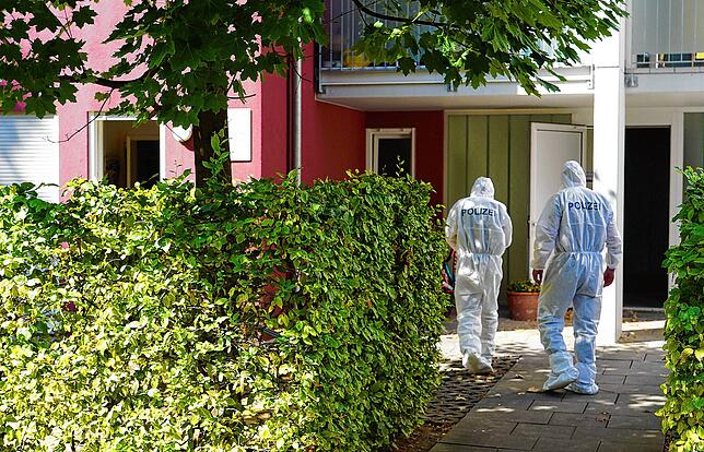 Mit modernsten kriminaltechnischen Methoden klärte die Polizei im Jahr 2003 den Mord an der Verkäuferin auf dem Wehrer Trigema-Gelände ...