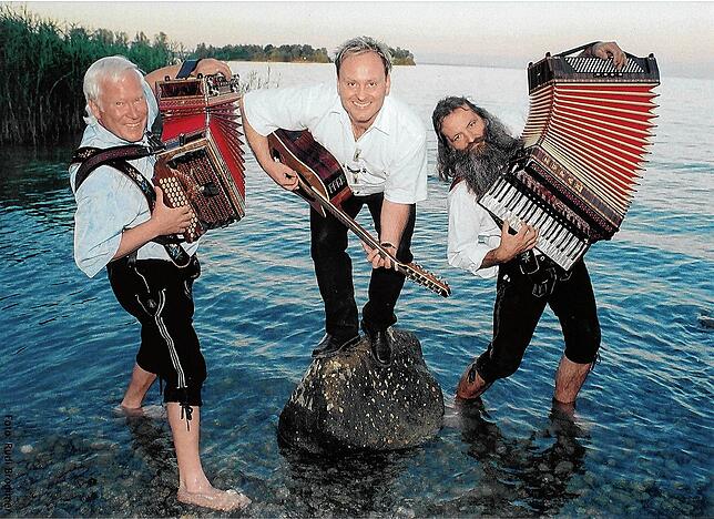 Eine der Konstellationen (von links): Manfred Kuks, Otti Gorkosch und Hubert Heigle.