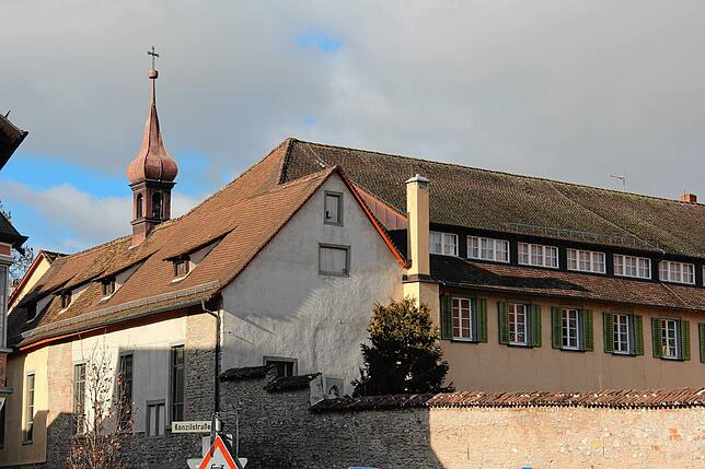 Eine kleine Gemeinschaft hinter Mauern: das Kloster Zoffingen in Konstanz, nahe der alten Rheinbrücke. In der Coronakrise schottete es ...