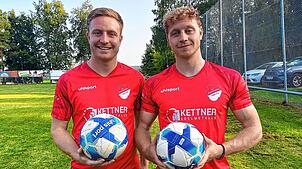 Sie identifizieren sich zu 100 Prozent mit dem FC Pfaffenweiler: Marc (links) und Lars Rohrer sind wichtige Puzzleteile in der jüngsten ...